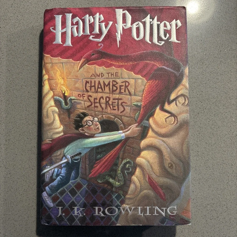 Harry Potter and the Chamber of Secrets J. K. Rowling (1st‎ Edition/First Print)
